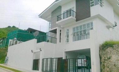 3 STOREY HOUSE & LOT FOR SALE in Monterrazas, Guadalupe, Cebu City