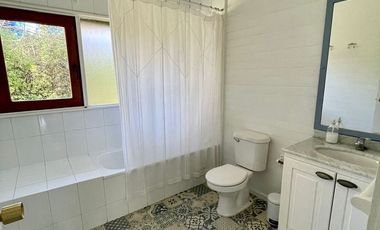 Moderna y funcional casa arriendo temporada
