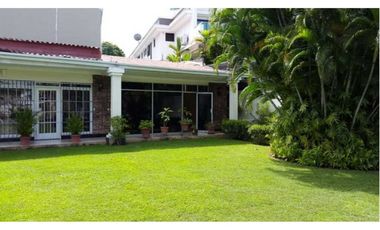 CASA ALTOS DEL GOLF  EXCELENTE PRECIO