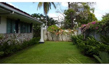 CASA ALTOS DEL GOLF  EXCELENTE PRECIO