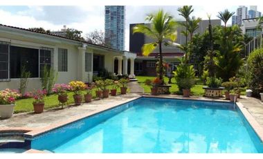 CASA ALTOS DEL GOLF  EXCELENTE PRECIO