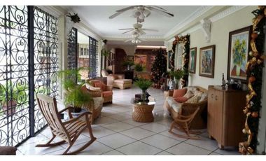 CASA ALTOS DEL GOLF  EXCELENTE PRECIO