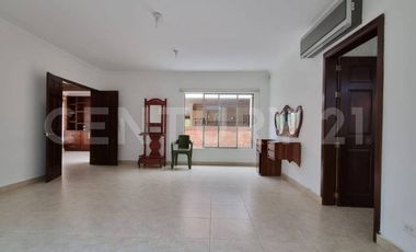 CASA  CAMPESTRE   VENTA  RIBERAS DE LAS MERCEDES JAMUNDI VALLE