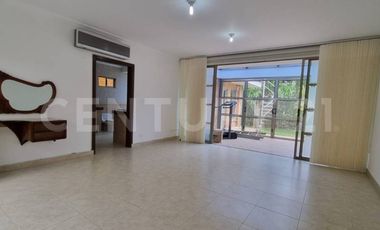 CASA  CAMPESTRE   VENTA  RIBERAS DE LAS MERCEDES JAMUNDI VALLE