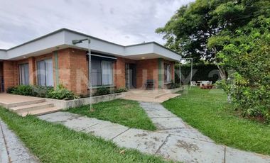 CASA  CAMPESTRE   VENTA  RIBERAS DE LAS MERCEDES JAMUNDI VALLE