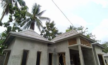 RUMAH CANTIK DI KAWASAN BERKEMBANG DI CANDI BOROBUDUR SIAP SURVEY LOKASI