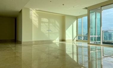 3 Bedroom Condo for rent at The Infinity