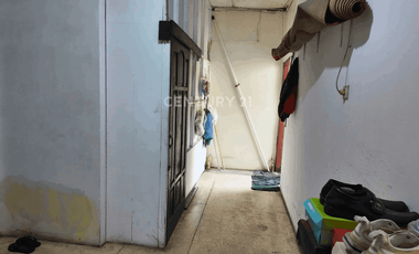 Rumah Dekat Benteng Kraton Hanya 600 M Ke Pasar Ngasem