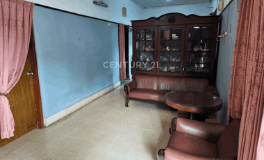 Rumah Dekat Benteng Kraton Hanya 600 M Ke Pasar Ngasem