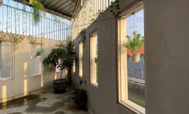 Rumah, Penginapan dan Ruko Nol Jalan Raya Rungkut Menanggal