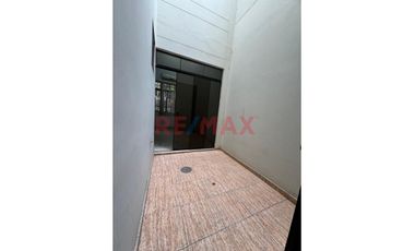 Venta De Departamento En Primer Piso – Country Club Piura, Cerca Al Gobierno Regional