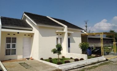 Rumah Dijual di Cicalengka Bandung 25 menit ke Exit Tol Cileunyi DP ALL IN 5 juta Sampai Terima Kunci. .