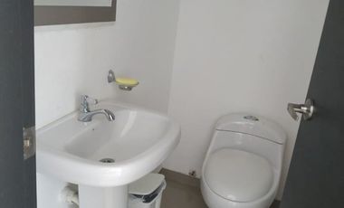 ALQUILER DE CASA AMOBLADA DE 3 HABITACIONES CON PISCINA