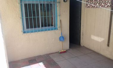 Departamento 2 amb fondo a 300 mts de la estación jose león suarez