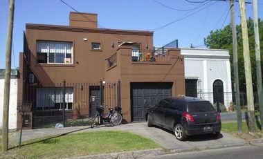 Duplex en venta en Temperley Este