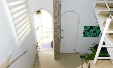 casa condominio en arriendo/venta en villa santos. Cod A92466