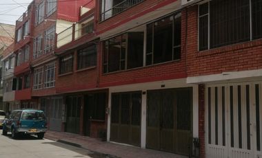 casa en venta en marsella. Cod V4191