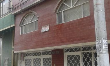 casa en venta en marsella. Cod V4191