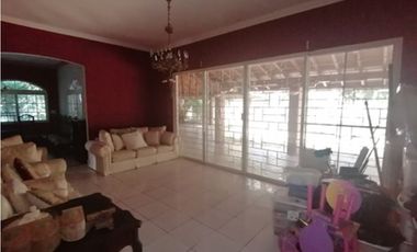 AMPLIA CASA EN LAS CUMBRES GANGA