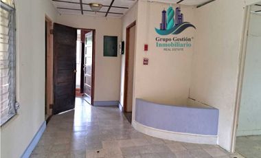 ALQUILO/VENDO CASA AMPLIA INTERAMERICANA