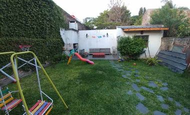 Casa PH en venta en Lanus Este