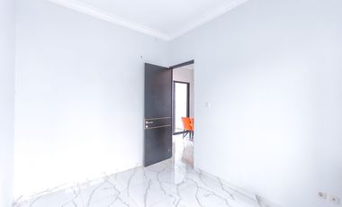 Rumah 7 Menit ke RS Citra Medika Depok SHM Dibantu KPR J-43848