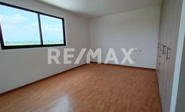 VENTA DE CASA EN MEXICALTZINGO 