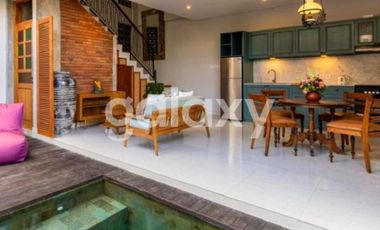 VILLA MINIMALIS NUANSA TEMPO DULU DI PURA DEMAK BARAT DENPASAR, BALI