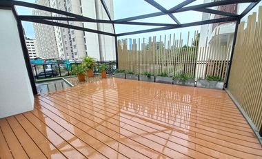 apartamento en arriendo en conjunto residencial mandala piso 9. Cod A13967