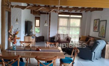 casa en arriendo en  la aldea. Cod A64021