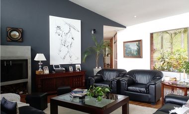 Casa ubicada en el sector Alto de las Palmas