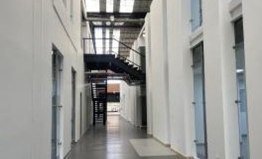 edificio en arriendo en puente aranda. Cod A1012264