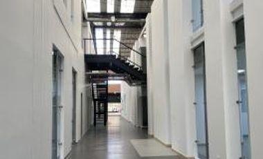 edificio en arriendo en puente aranda. Cod A1012264