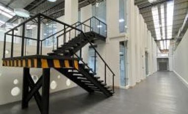 edificio en arriendo en puente aranda. Cod A1012264