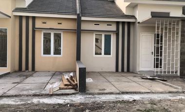 PROMO RUMAH SIAP HUNI GRIYA REJOMULYO KOTA KEDIRI