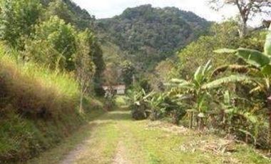 Maat vende finca en Villeta San Isidroi 12 Hectareas, $360 Millones
