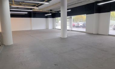 local en arriendo en c.c bima. Cod A51653