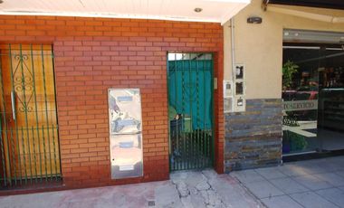 Casa PH en venta en Lanus Este
