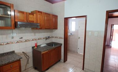 Casa PH en venta en Lanus Este