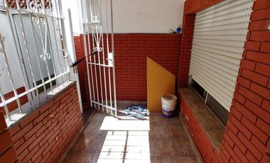 Casa PH en venta en Lanus Este