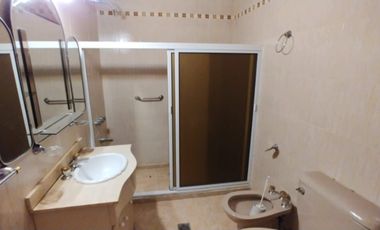 Casa PH en venta en Lanus Este