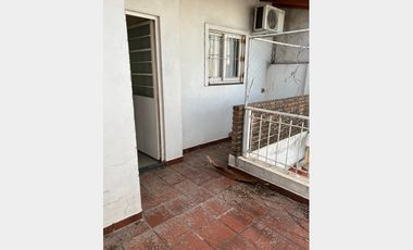 PH en Venta Ramos Mejia / La Matanza (A108 7601)