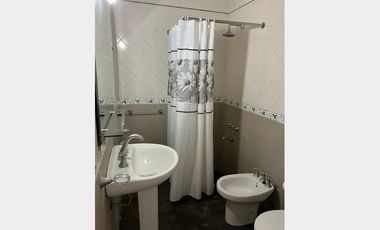 PH en Venta Ramos Mejia / La Matanza (A108 7601)