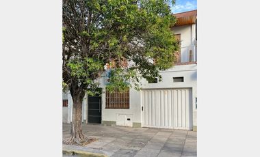 PH en Venta Ramos Mejia / La Matanza (A108 7601)
