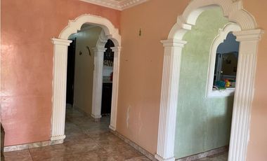 CASA DE 3 HABITACIONES EXCELENTES ACABADOS CHITRE
