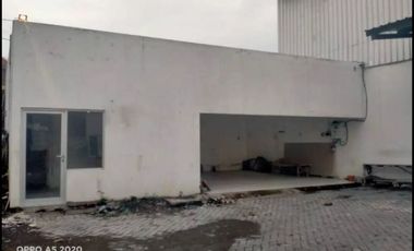 Gudang Kemlagi Jl. Raya Mojokerto Nol jalan Strategis
