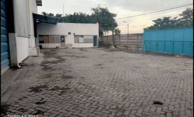 Gudang Kemlagi Jl. Raya Mojokerto Nol jalan Strategis