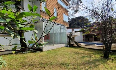 Casa en Venta en Cuajimalpa $8,700,000.00 en calle cerrada.