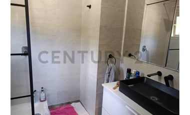 Casa condominio parcelas 3D 2B a 8 km del centro de Pucón, vista al volcán lago