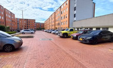 apartamento en arriendo en arboleda del campestre jagua piso. Cod A14108